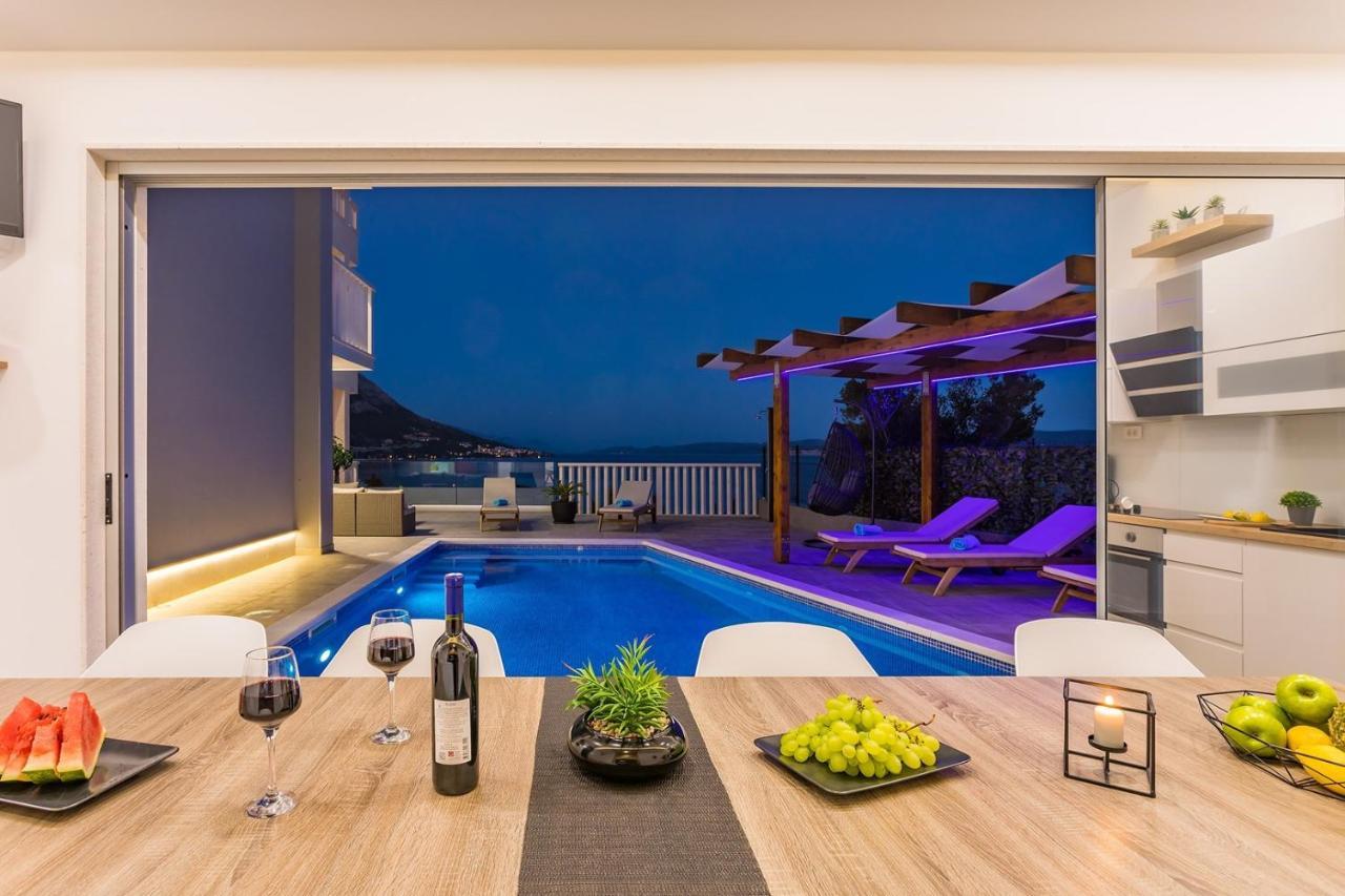Villa Matan - Only 200M From The Sandy Beaches, Private 28M2 Pool Omis Exterior photo