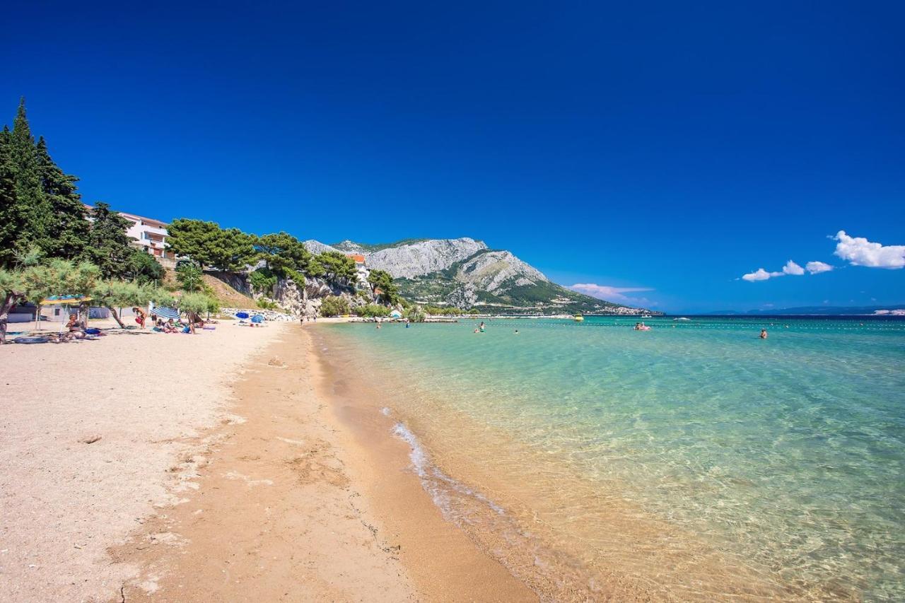 Villa Matan - Only 200M From The Sandy Beaches, Private 28M2 Pool Omis Exterior photo